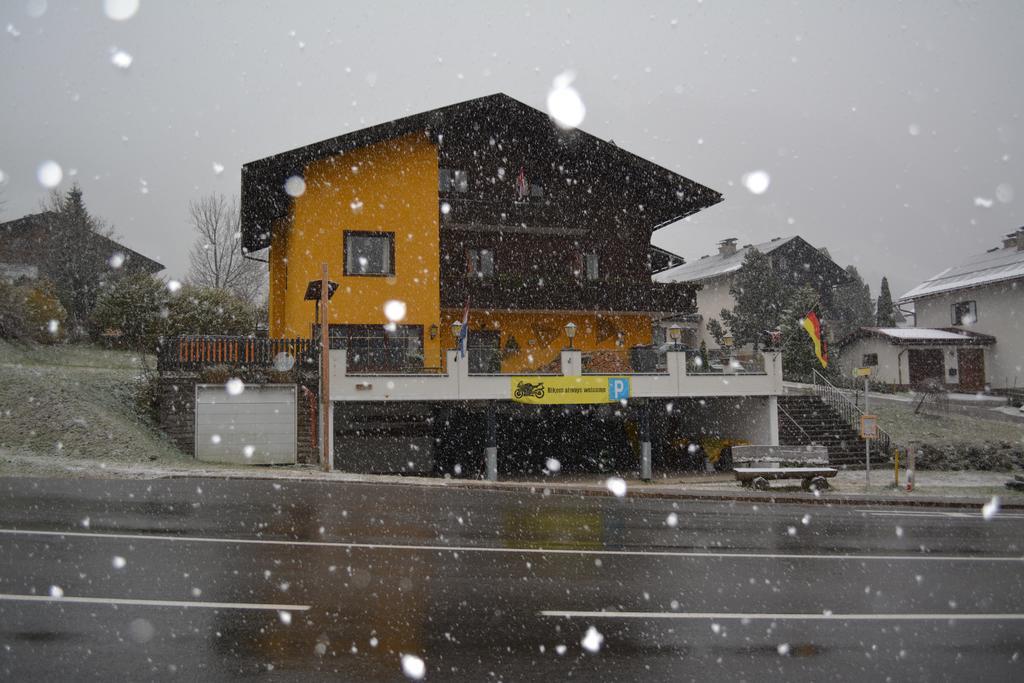 Guesthouse Mountain View Grosskirchheim Exterior foto